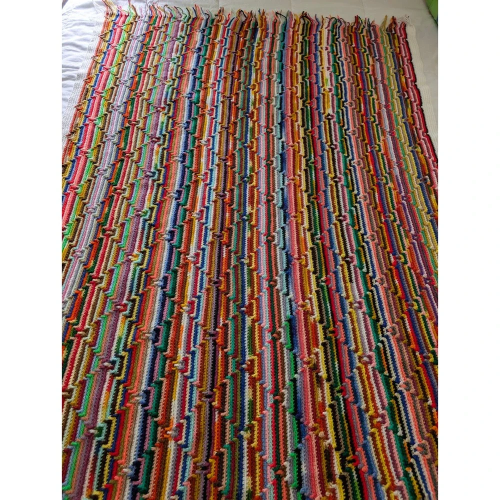 Vtg Handmade Crochet Afghan Optical Illusion Rainbow Multi Color Fringe Throw